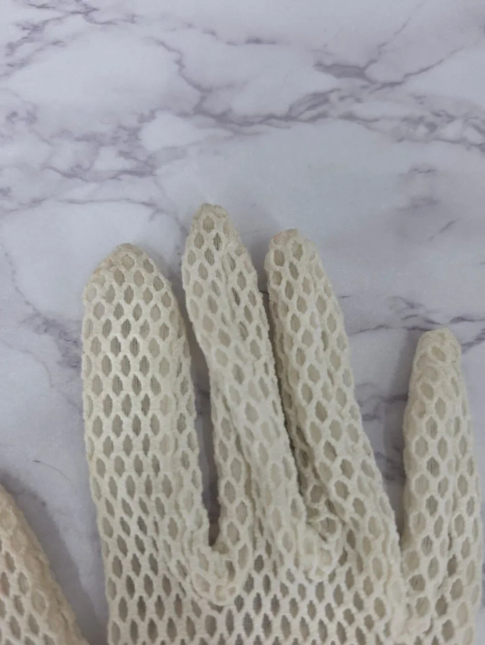 Vintage Japan Off White Mesh Fishnet Gloves